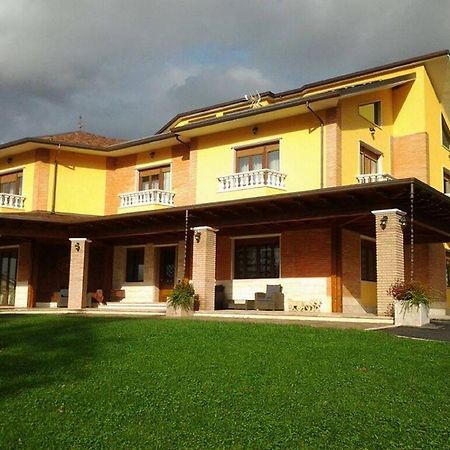 La Villa Guest House Capitignano ภายนอก รูปภาพ