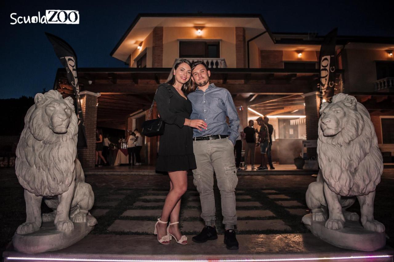 La Villa Guest House Capitignano ภายนอก รูปภาพ