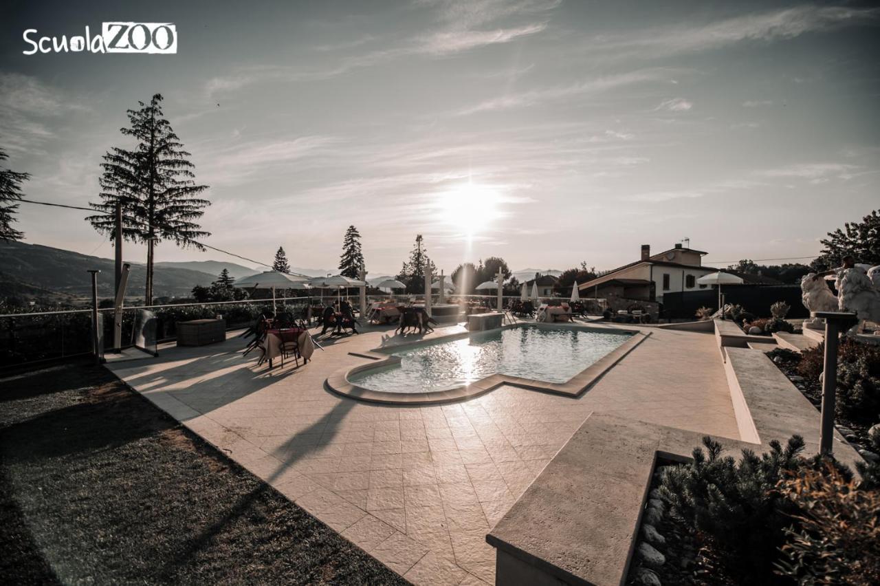 La Villa Guest House Capitignano ภายนอก รูปภาพ
