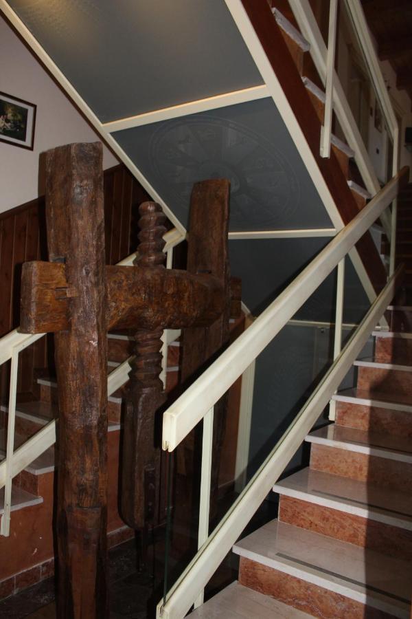 La Villa Guest House Capitignano ภายนอก รูปภาพ