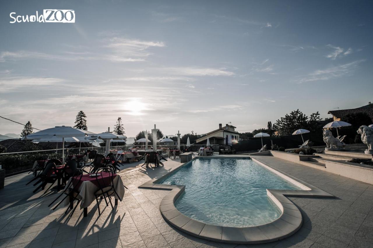 La Villa Guest House Capitignano ภายนอก รูปภาพ